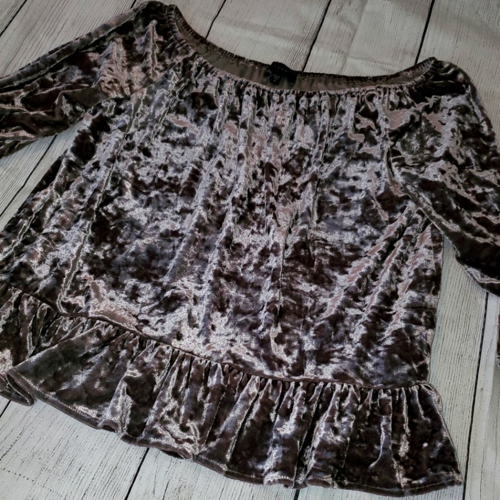 Sanctuary beautiful crushed Velvet Blouse - Picture 4 of 10